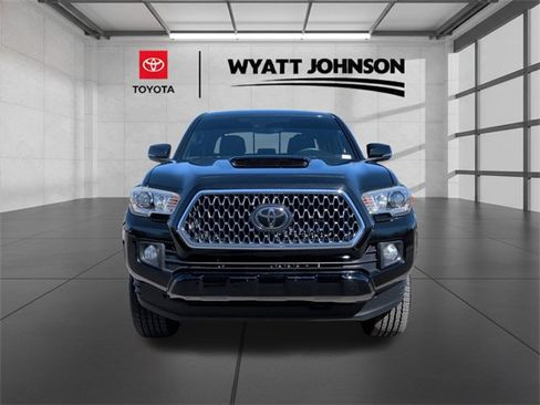 Certified 2019 Toyota Tacoma TRD Sport image 8