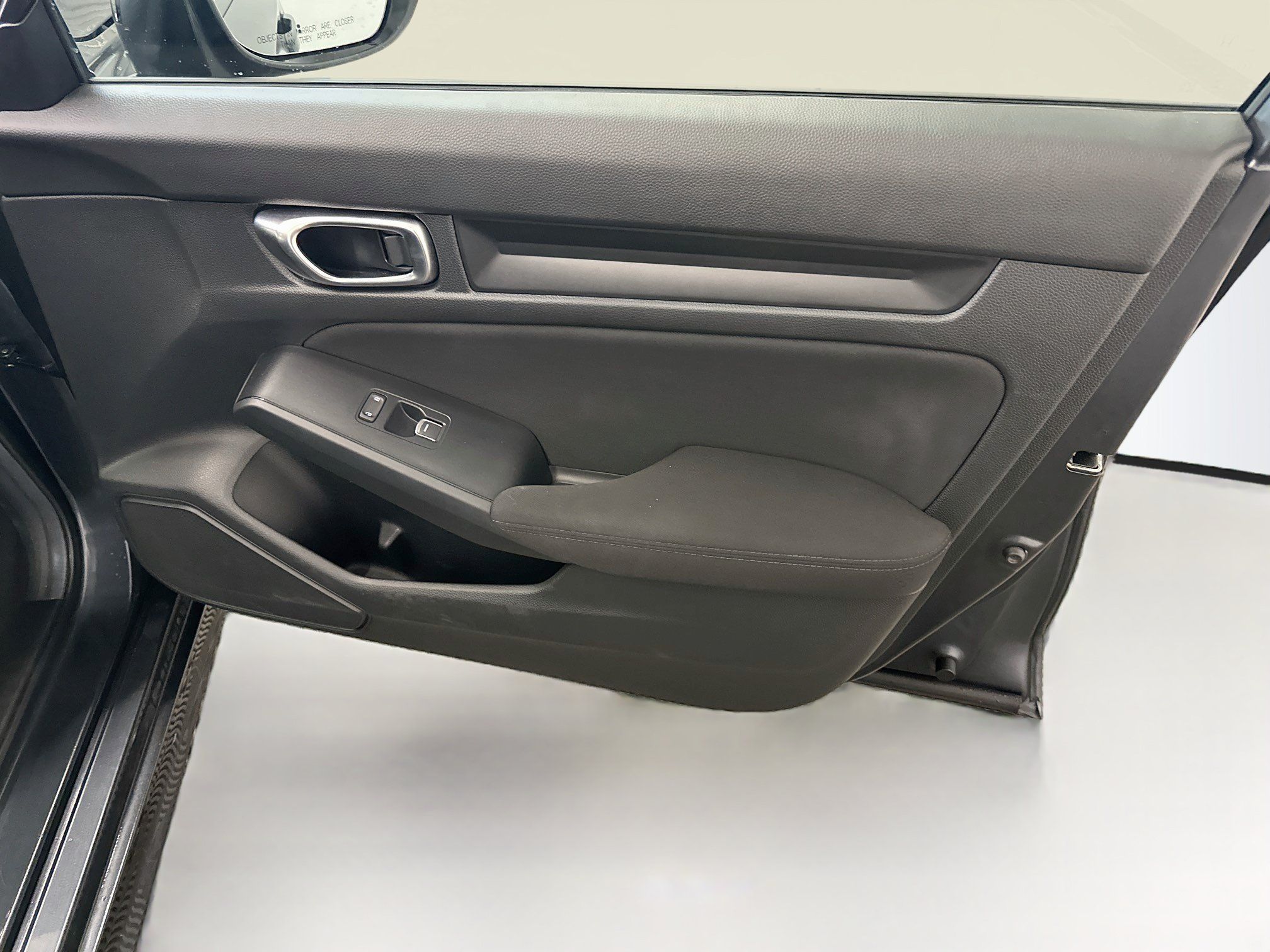 Used 2025 Honda Civic Sport image 32