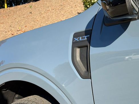 Used 2025 Ford Maverick XLT w/ XLT Luxury Package image 25