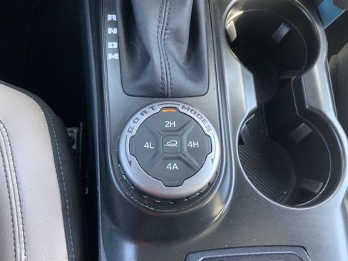 Used 2023 Ford Bronco Wildtrak AWD/4WD image 48