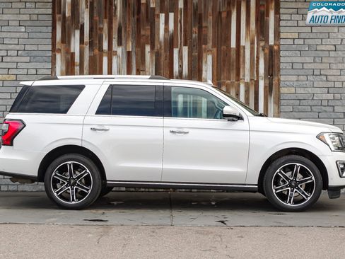 Used 2019 Ford Expedition Limited w/ Special Edition Package AWD/4WD image 8