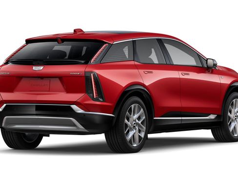 New 2025 Cadillac Optiq Luxury 1 w/ LPO, Floor Liner Package image 29