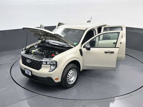 New 2025 Ford Maverick XL w/ Equipment Group 102A image 63