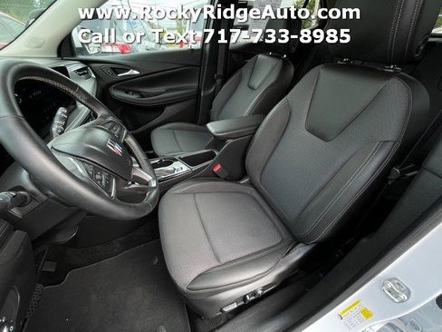 Used 2025 Buick Encore GX Preferred w/ Comfort Package image 18