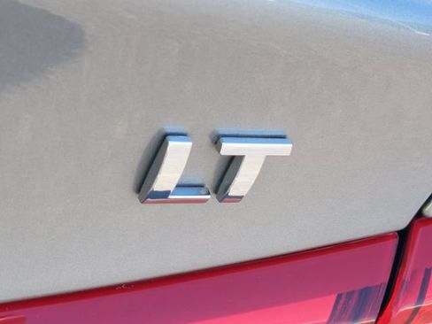 Used 2024 Chevrolet Malibu LT FWD image 38