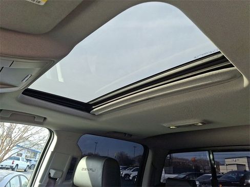 Used 2016 GMC Sierra 2500 Denali w/ Duramax Plus Package image 14