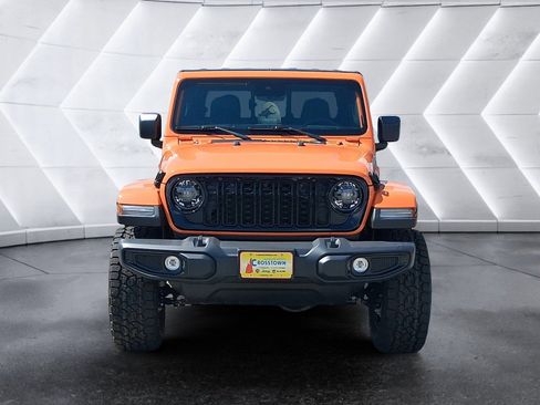 New 2025 Jeep Gladiator Sport image 9