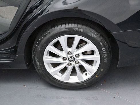 Used 2022 Toyota Camry LE FWD image 28
