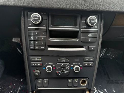 Used 2010 Volvo XC90 3.2 AWD/4WD image 9