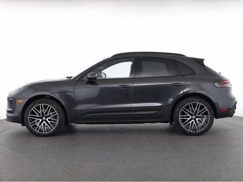 Used 2024 Porsche Macan AWD/4WD image 7