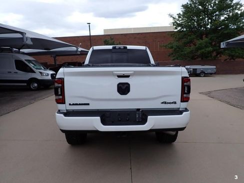 Used 2023 RAM 2500 Laramie AWD/4WD image 9