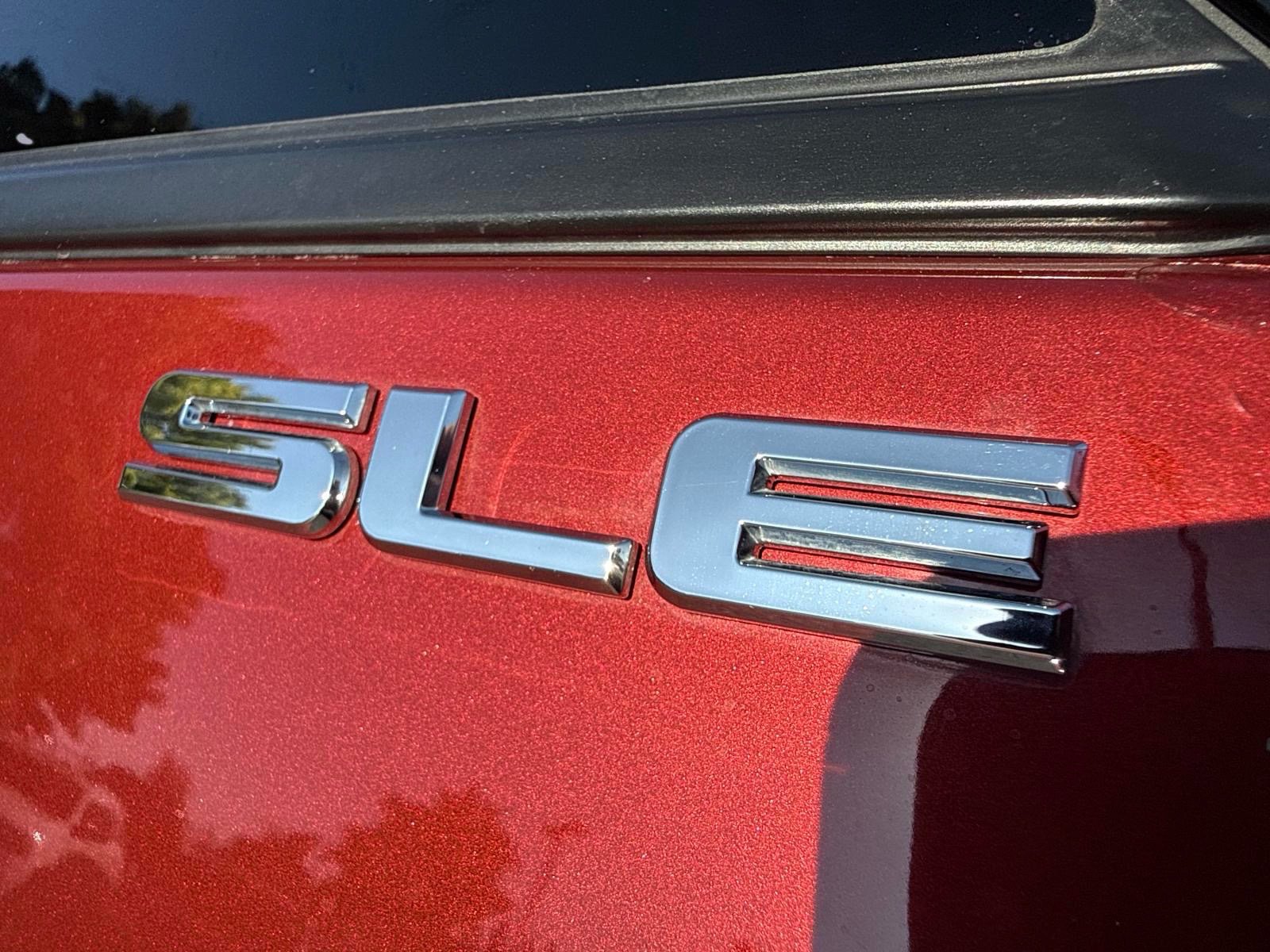Used 2019 GMC Terrain SLE w/ Driver Convenience Package FWD image 5