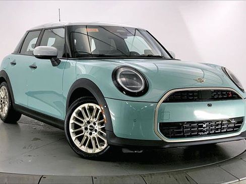 New 2026 MINI Cooper S image 1