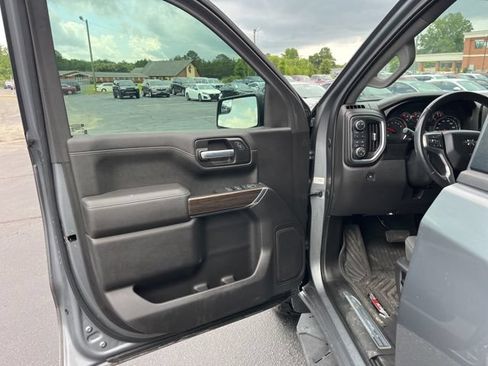 Used 2021 Chevrolet Silverado 1500 RST AWD/4WD image 4
