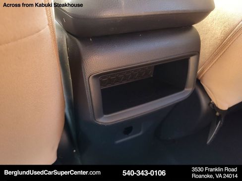 Used 2019 Toyota RAV4 LE image 34