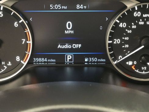 Used 2025 Nissan Altima 2.5 SV FWD image 11