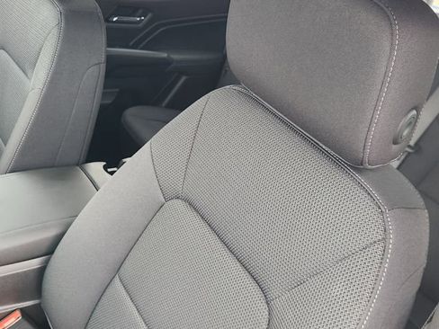 Used 2026 Chevrolet Colorado LT image 24