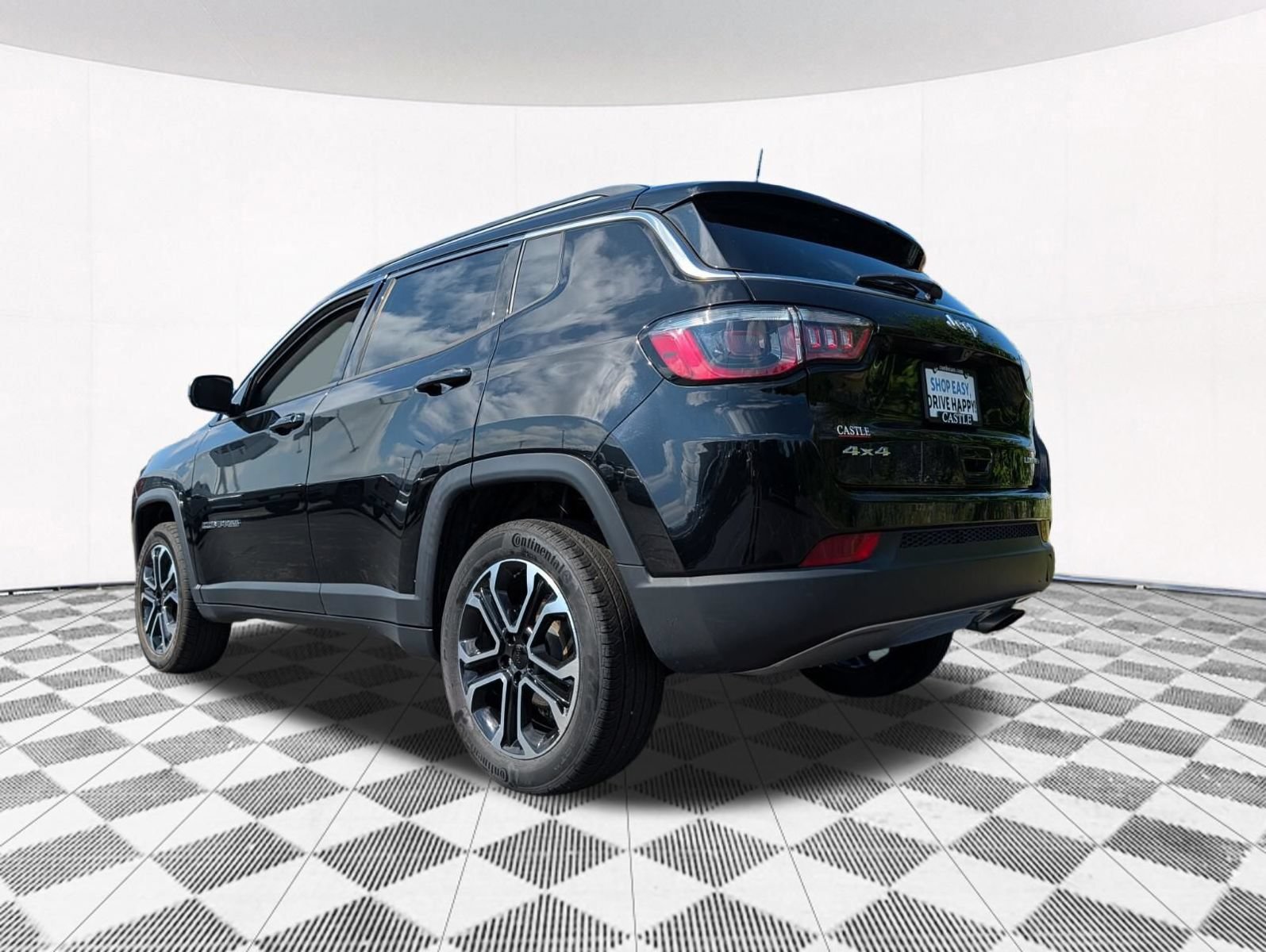 Used 2022 Jeep Compass Limited AWD/4WD image 12