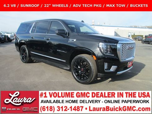 Used 2022 GMC Yukon XL Denali w/ Advanced Technology Package image 1