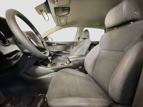 Used 2019 Kia Sorento FWD image 21