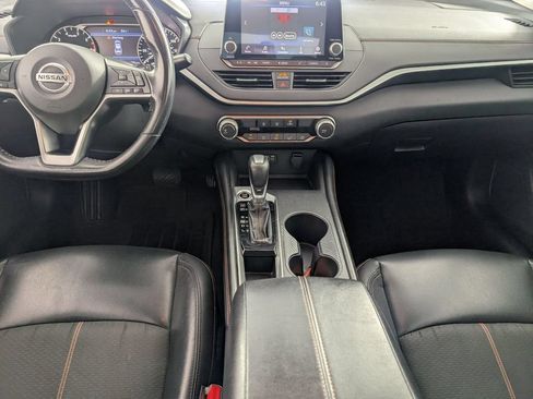 Used 2022 Nissan Altima 2.5 SR FWD image 24