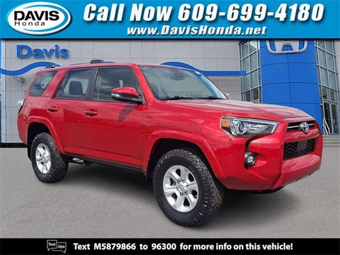Used 2021 Toyota 4Runner SR5 Premium image 1