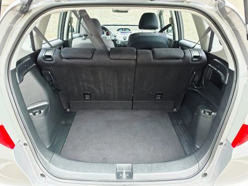 Used 2010 Honda Fit Sport image 18