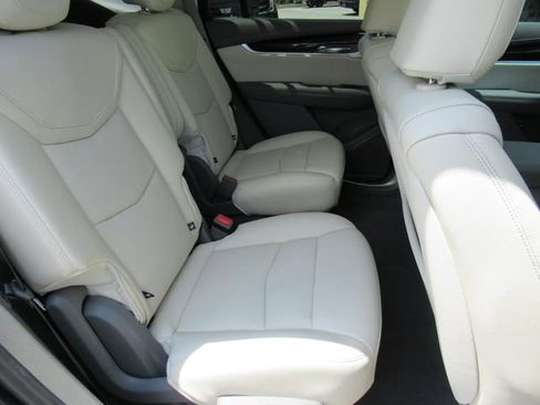 New 2025 Cadillac XT6 Premium Luxury w/ Technology Package image 29