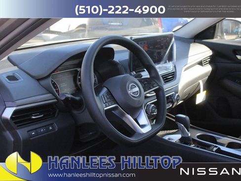 New 2025 Nissan Altima 2.5 SV w/ SV Special Edition Package image 11