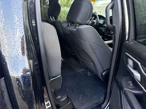 Used 2021 RAM 1500 Big Horn image 16