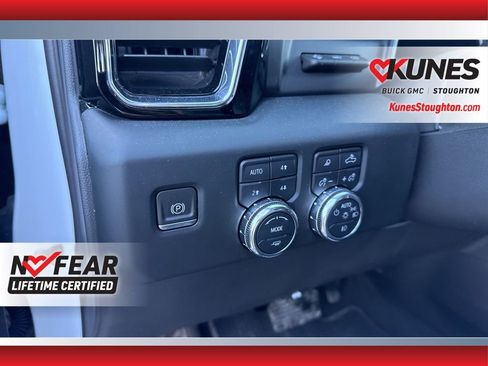 Used 2023 GMC Sierra 1500 Denali image 25