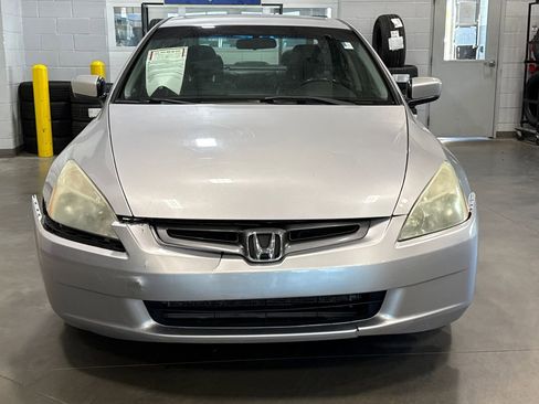Used 2005 Honda Accord EX-L image 2