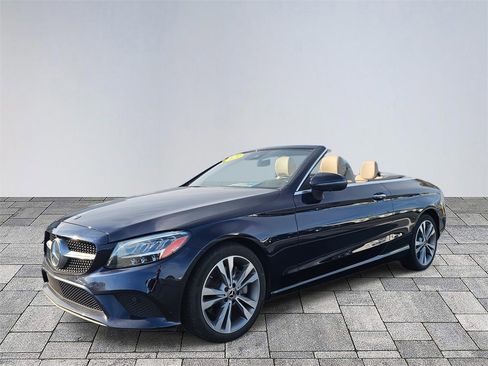 Used 2023 Mercedes-Benz C 300 4MATIC Cabriolet image 4