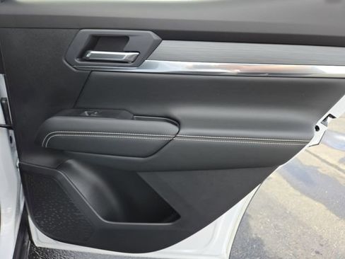 New 2026 GMC Terrain Elevation w/ Black Edition image 23