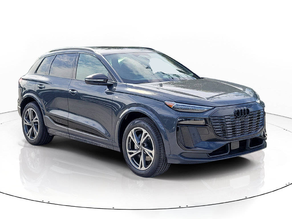New 2027 Audi Q6 e-tron Premium Plus RWD image 1