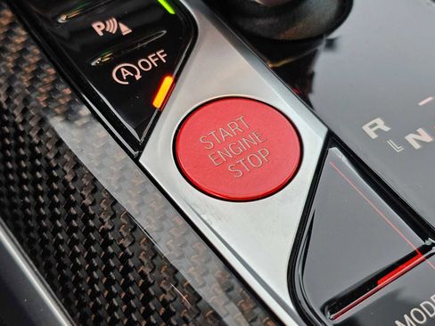 Used 2024 BMW M4 xDrive Competition image 28