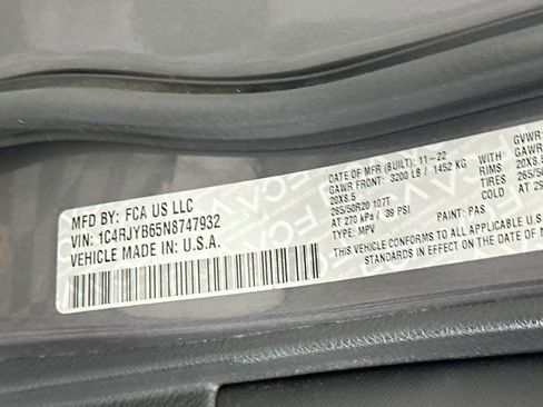 Used 2022 Jeep Grand Cherokee Limited 4xe AWD/4WD image 12