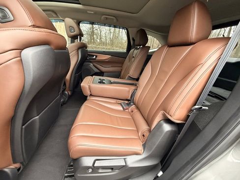 Used 2023 Acura MDX SH-AWD w/ Technology Package image 15