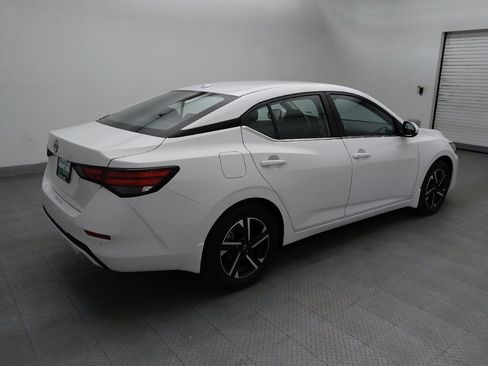 Used 2025 Nissan Sentra SV FWD image 9