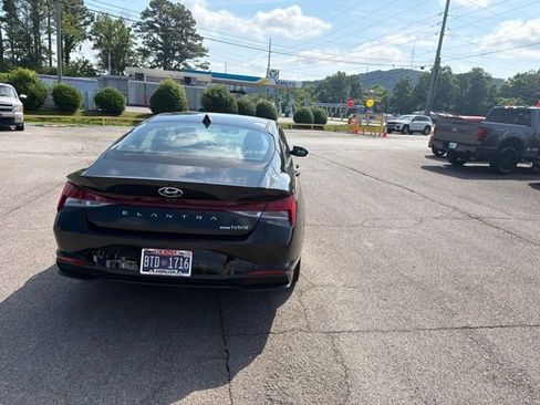 Used 2021 Hyundai Elantra Blue w/ Cargo Package FWD image 16