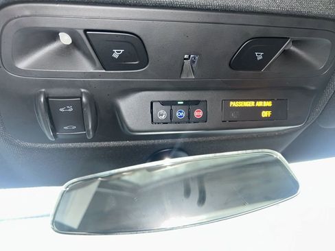 Used 2023 Chevrolet Camaro LT w/ RS Package image 17