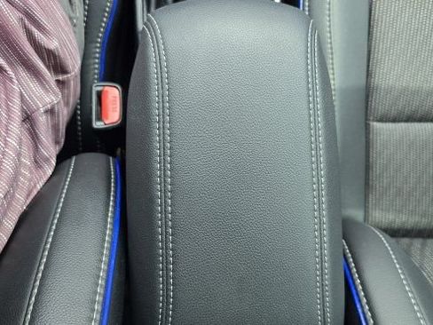 Used 2017 Toyota Corolla SE FWD image 26