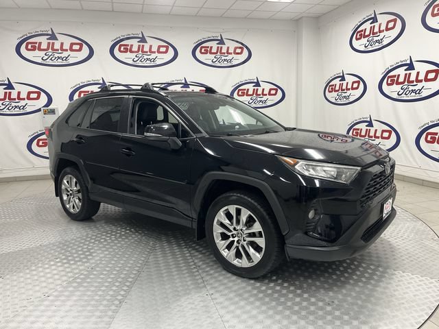 Used 2021 Toyota RAV4 XLE Premium FWD image 1