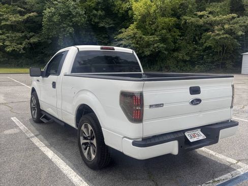Used 2010 Ford F150 XL RWD image 4