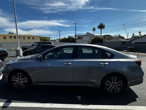 Certified 2023 Kia Forte GT-Line w/ GT-Line Premium Package FWD image 2
