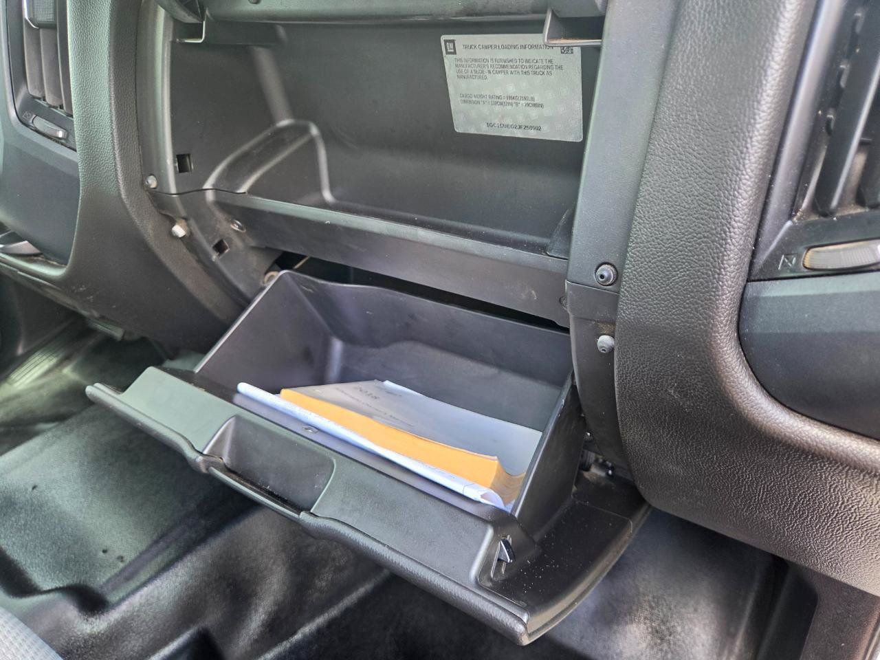 Used 2018 Chevrolet Silverado 2500 W/T RWD image 19