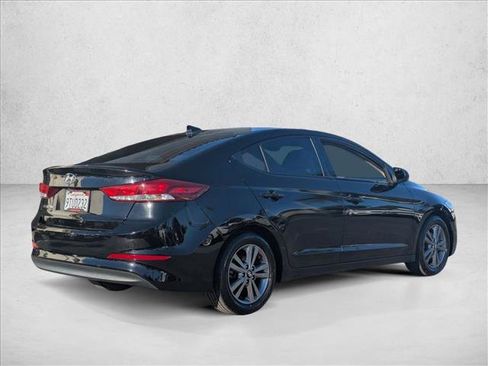 Used 2018 Hyundai Elantra SEL image 5