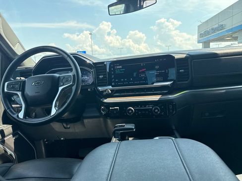 Used 2023 Chevrolet Silverado 1500 RST w/ Convenience Package II AWD/4WD image 15