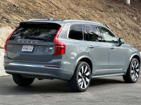 Certified 2023 Volvo XC90 T8 Ultimate image 4