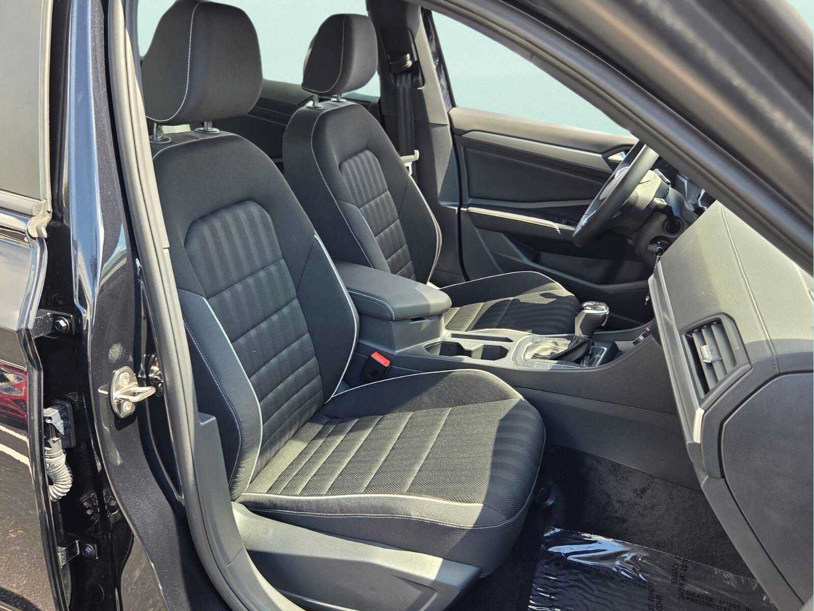 Used 2024 Volkswagen Jetta Sport FWD image 19
